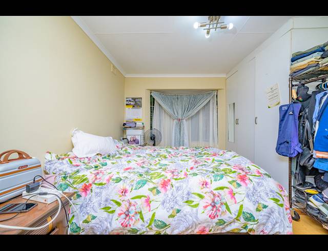 3.5 BEDROOM TOWNHOUSE FOR SALE IN THE WOLDS